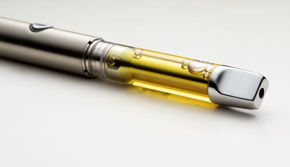 A well-maintained distillate pen in Canada provides a smoother and more enjoyable experience. Here are tips to help you enjoy your vaping experience for long: